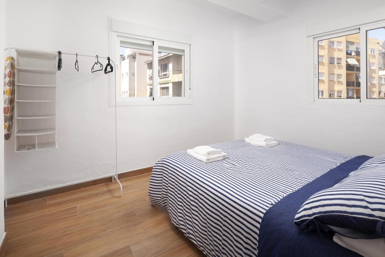Apartamento Nuria Torre Del Mar Exterior foto