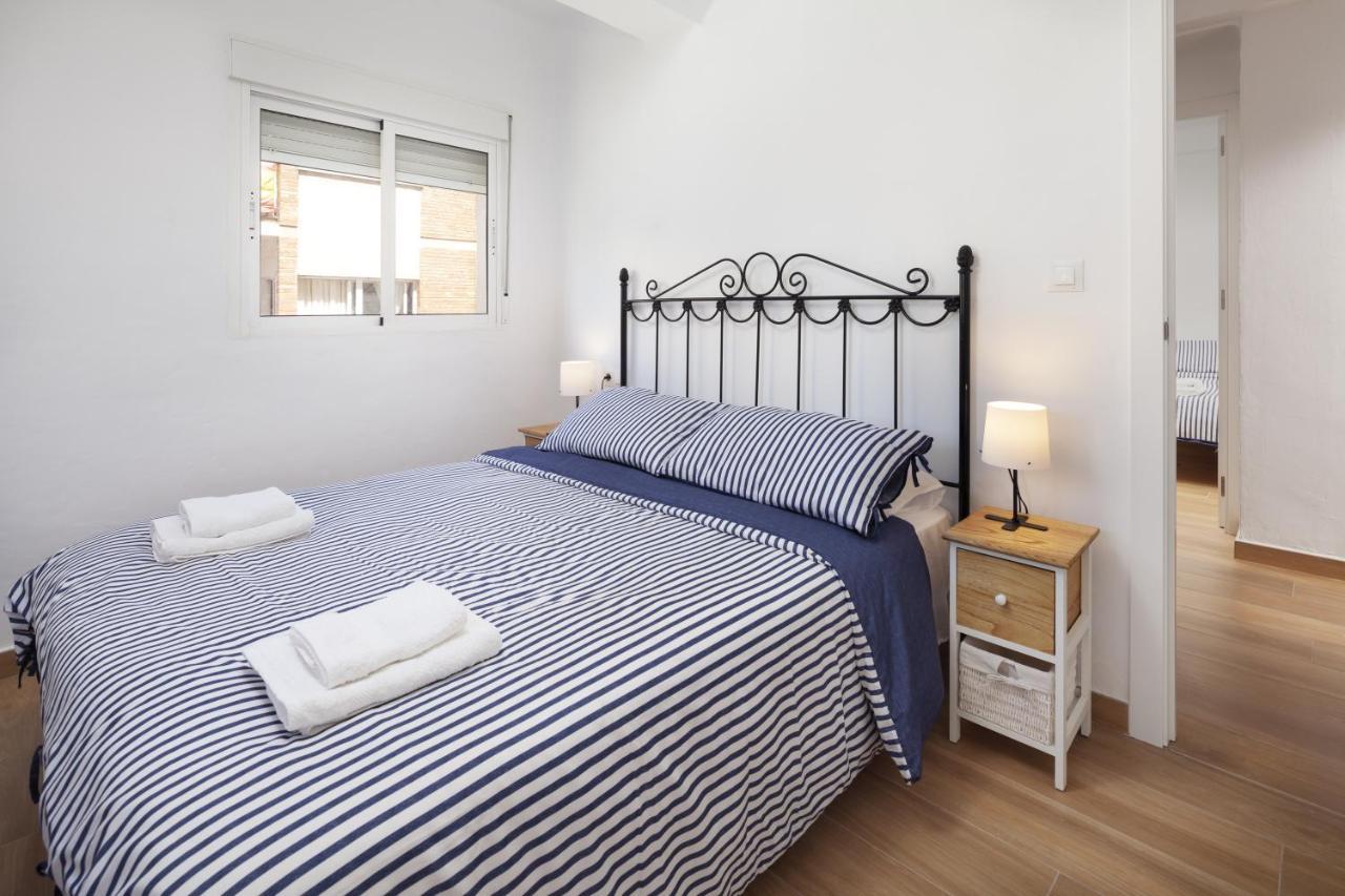 Apartamento Nuria Torre Del Mar Exterior foto